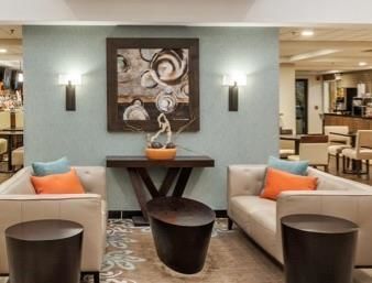 Wingate By Wyndham Chicago Hotel