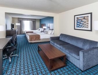 Wingate By Wyndham Chicago Hotel