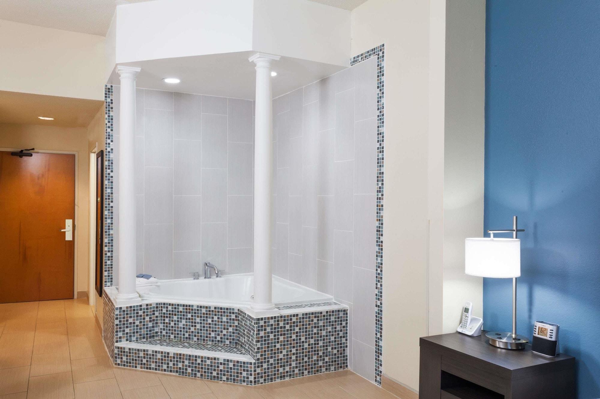 Hotel Wingate By Wyndham Chicago 3*